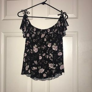 American Eagle Off the Shoulder Shirt